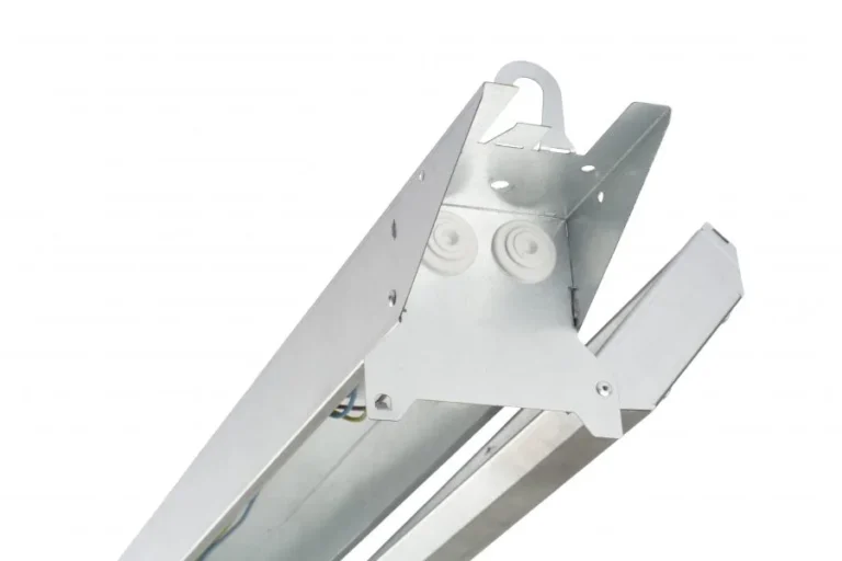 DSC_2419_retouched-900×600